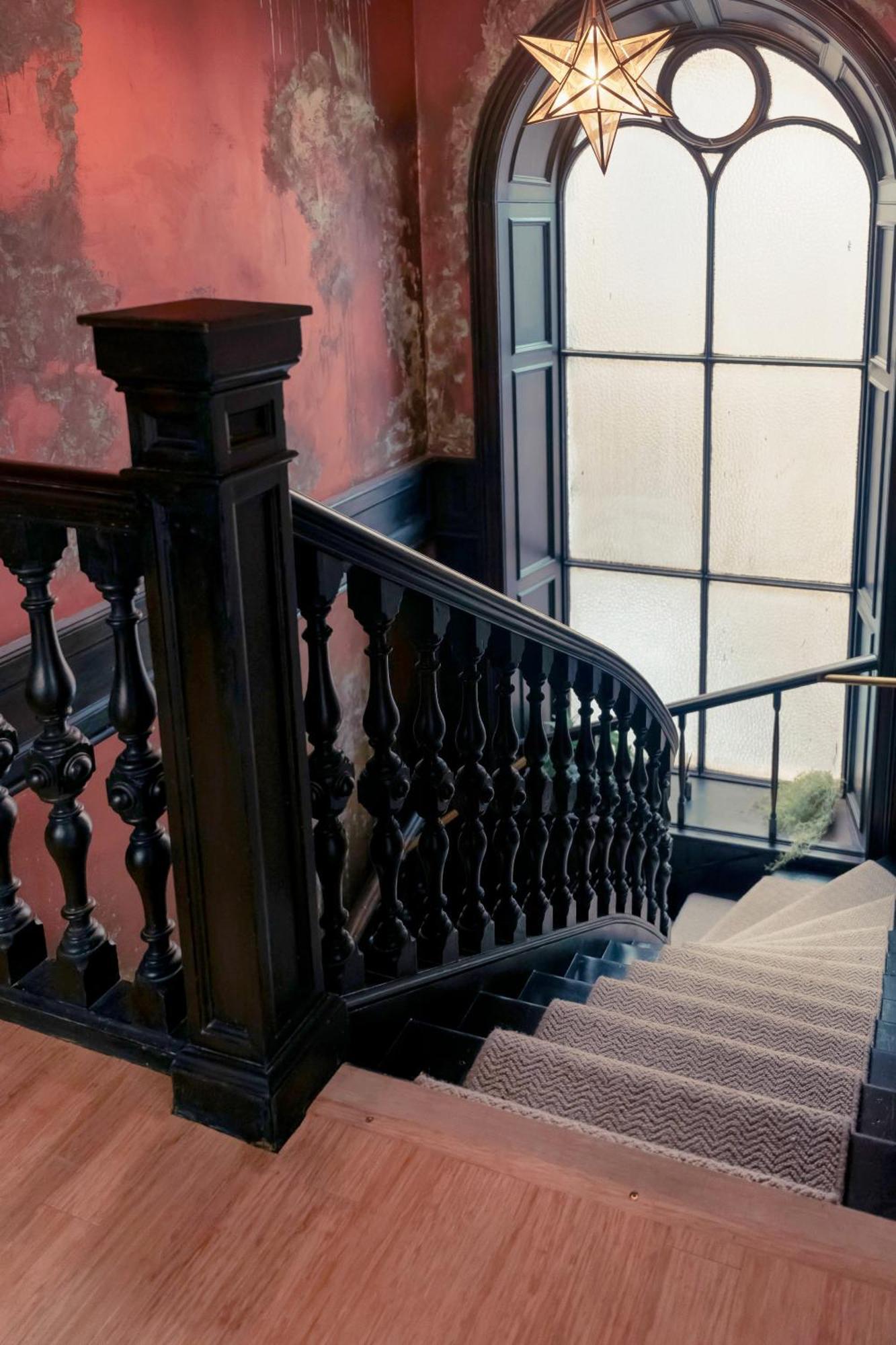 89 The Merchants Luxury By The House Of Danu 4* Edinburgh