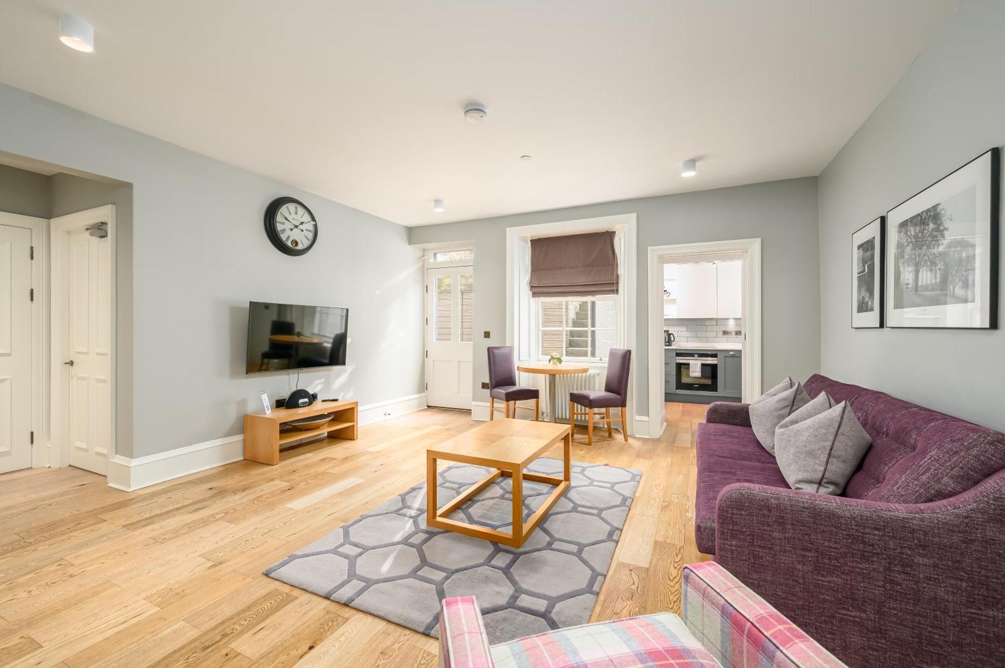 Apartment Destiny Scotland - Distillers House *