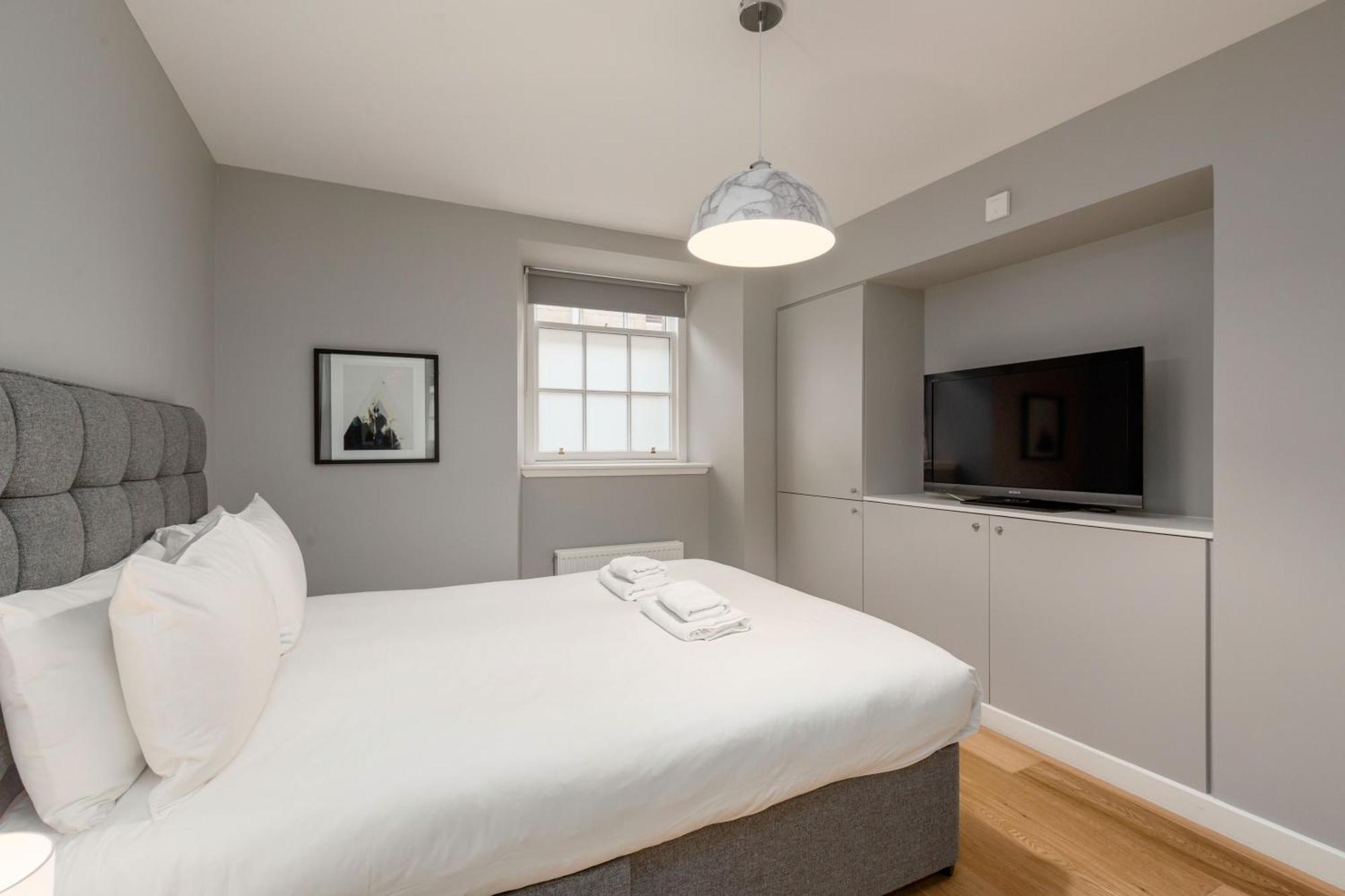 Apartment Destiny Scotland At Canning Street Lane *