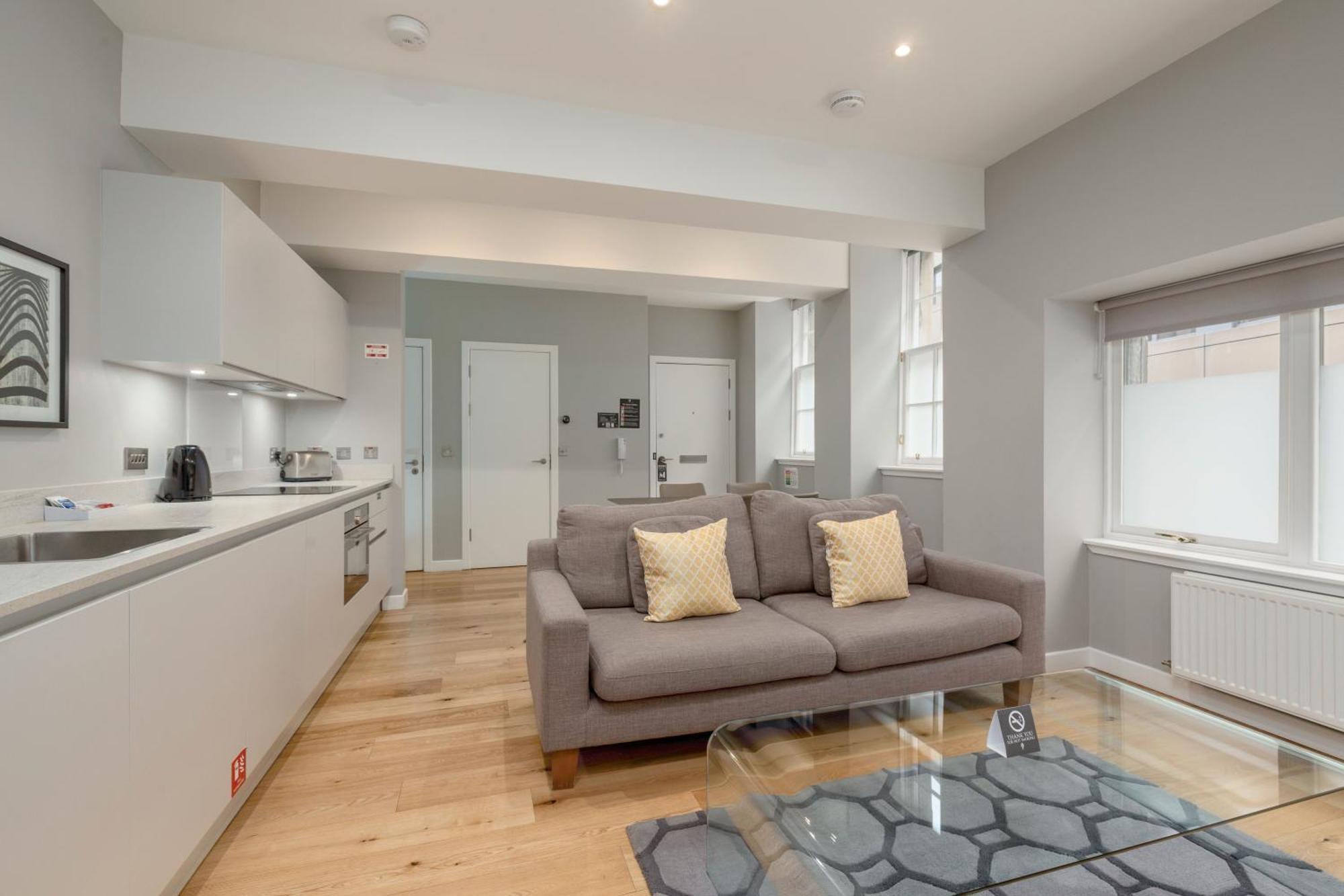 Destiny Scotland At Canning Street Lane Apartment Edinburgh