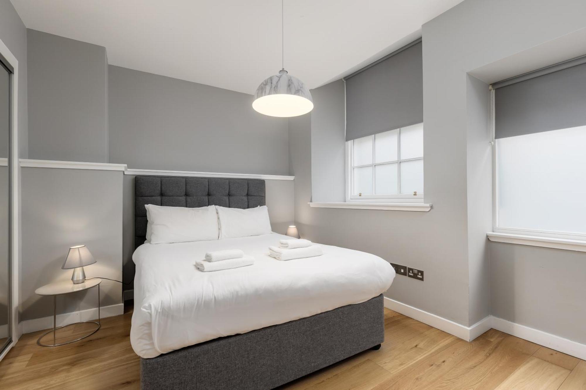 Apartment Destiny Scotland At Canning Street Lane *