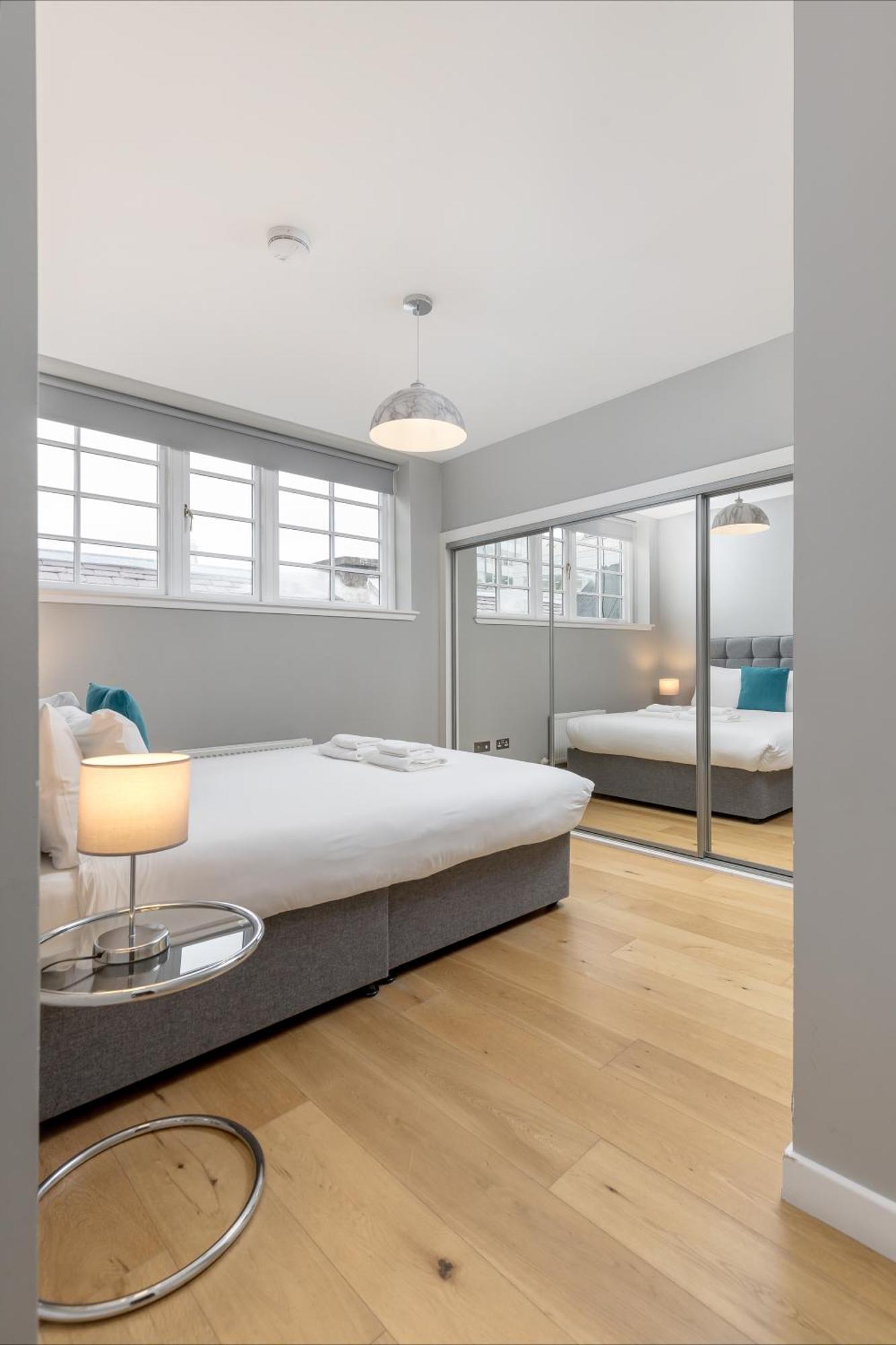 Apartment Destiny Scotland At Canning Street Lane *