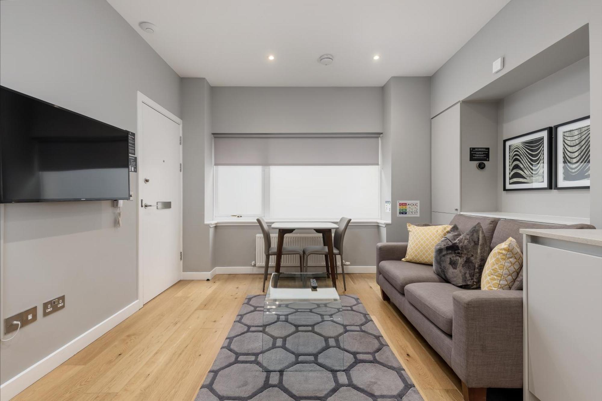 Destiny Scotland At Canning Street Lane * Edinburgh