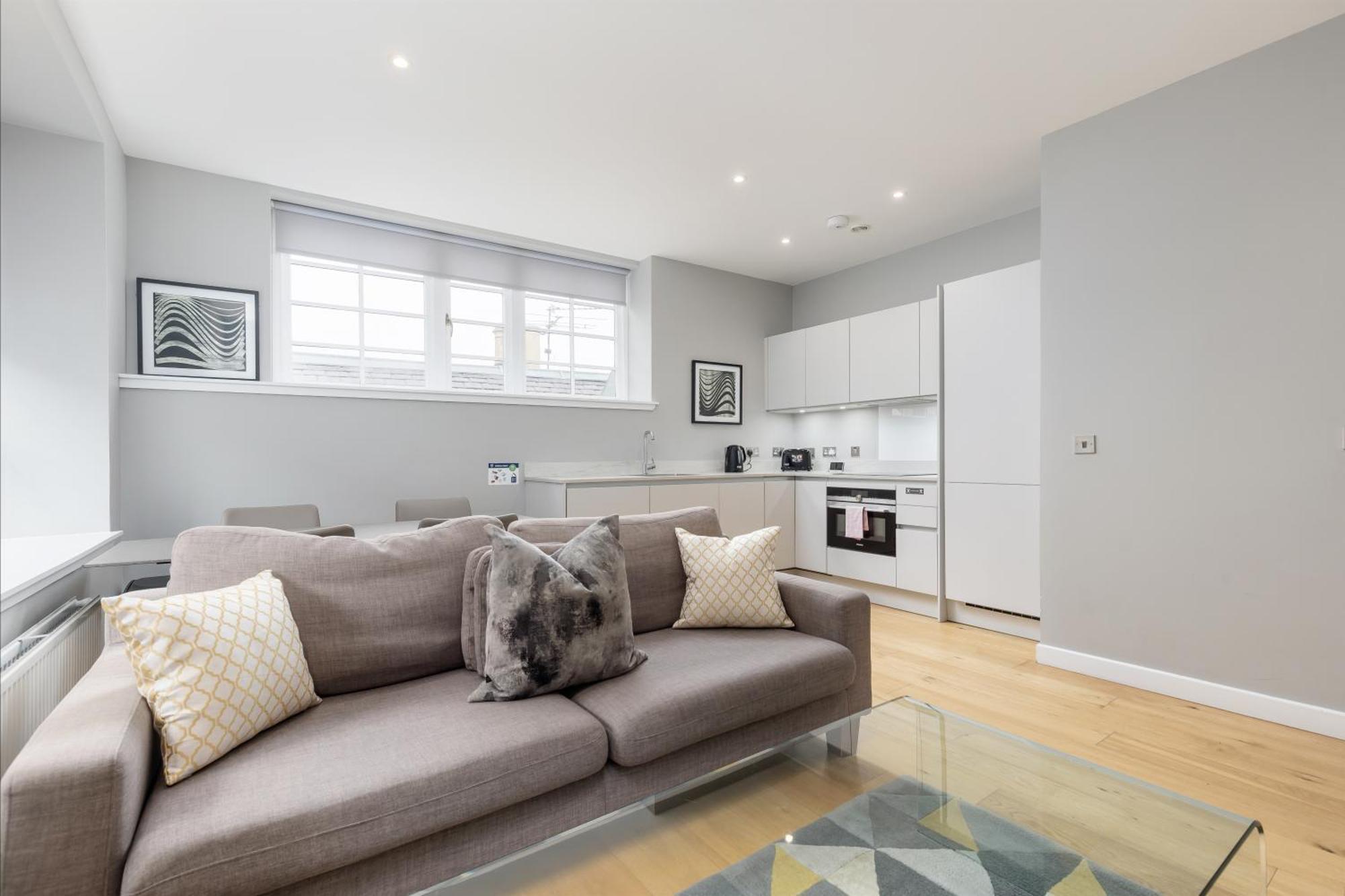 Destiny Scotland At Canning Street Lane * Edinburgh