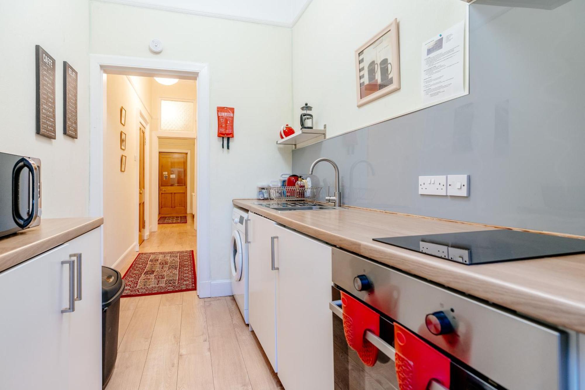 Beautiful Spacious Ground Floor Newington Flat * Edinburgh