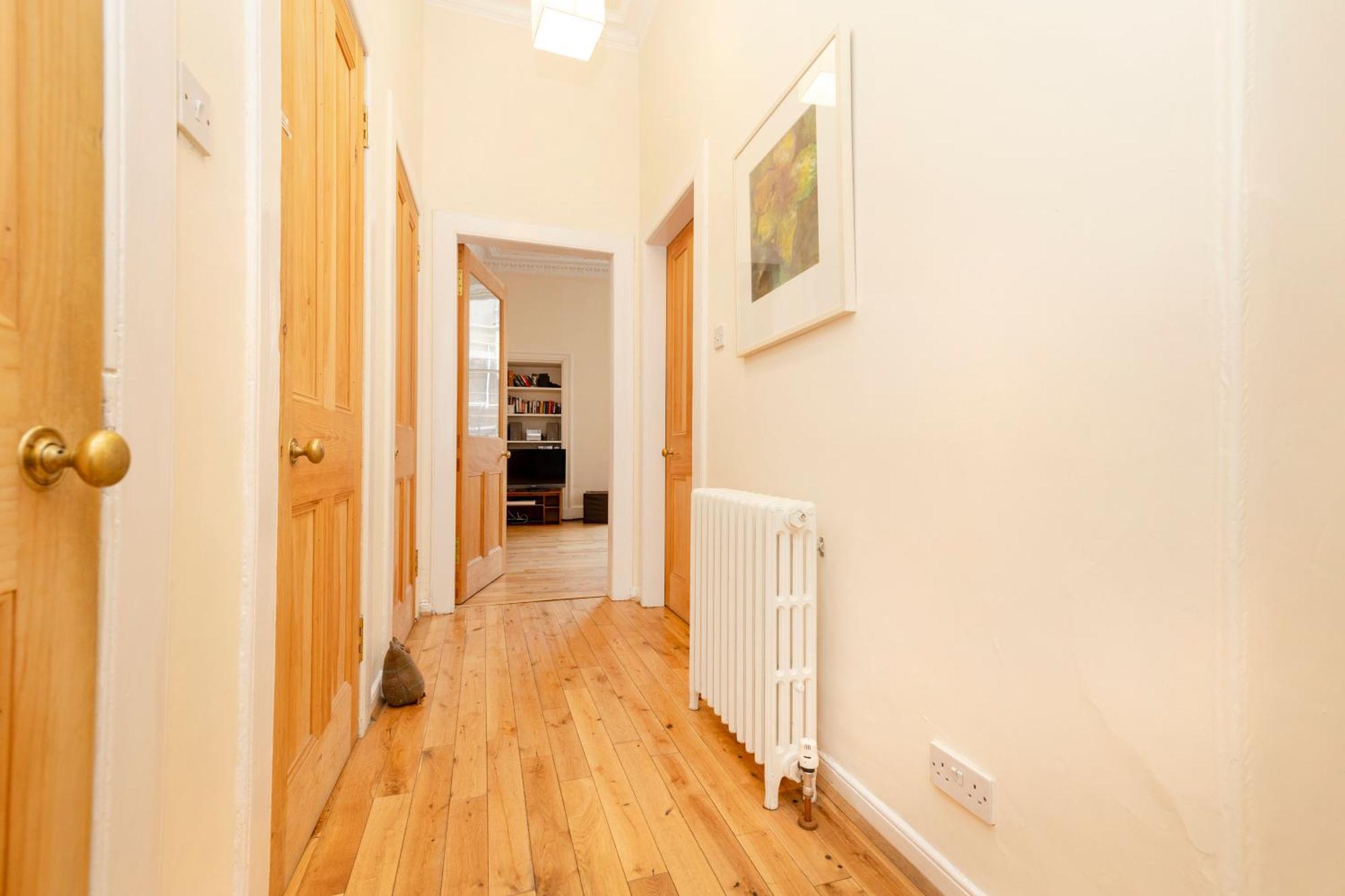 Joivy Charming Flat Near St Giles Apartment