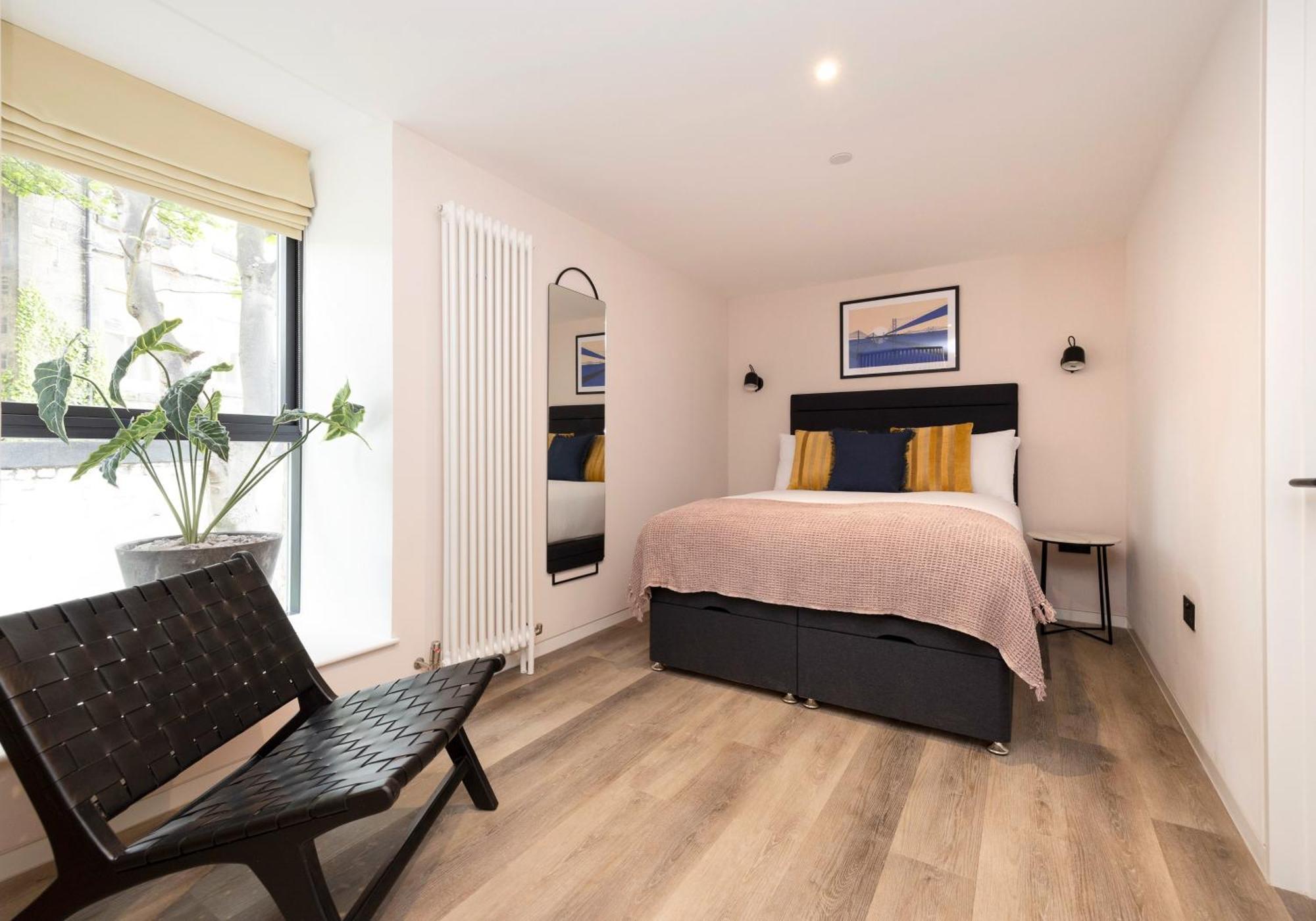 Apartment Charming Near Holyrood Park & Calton Hill *