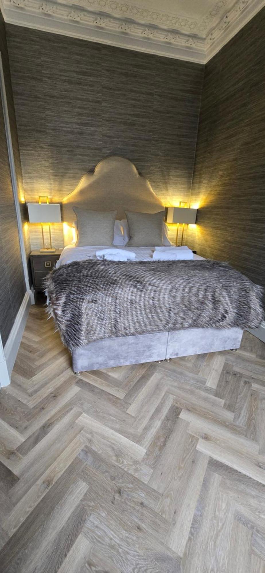 2 Bedroom Sofa Bed In Livingroom Castle View 1st Floor Sleeps 6