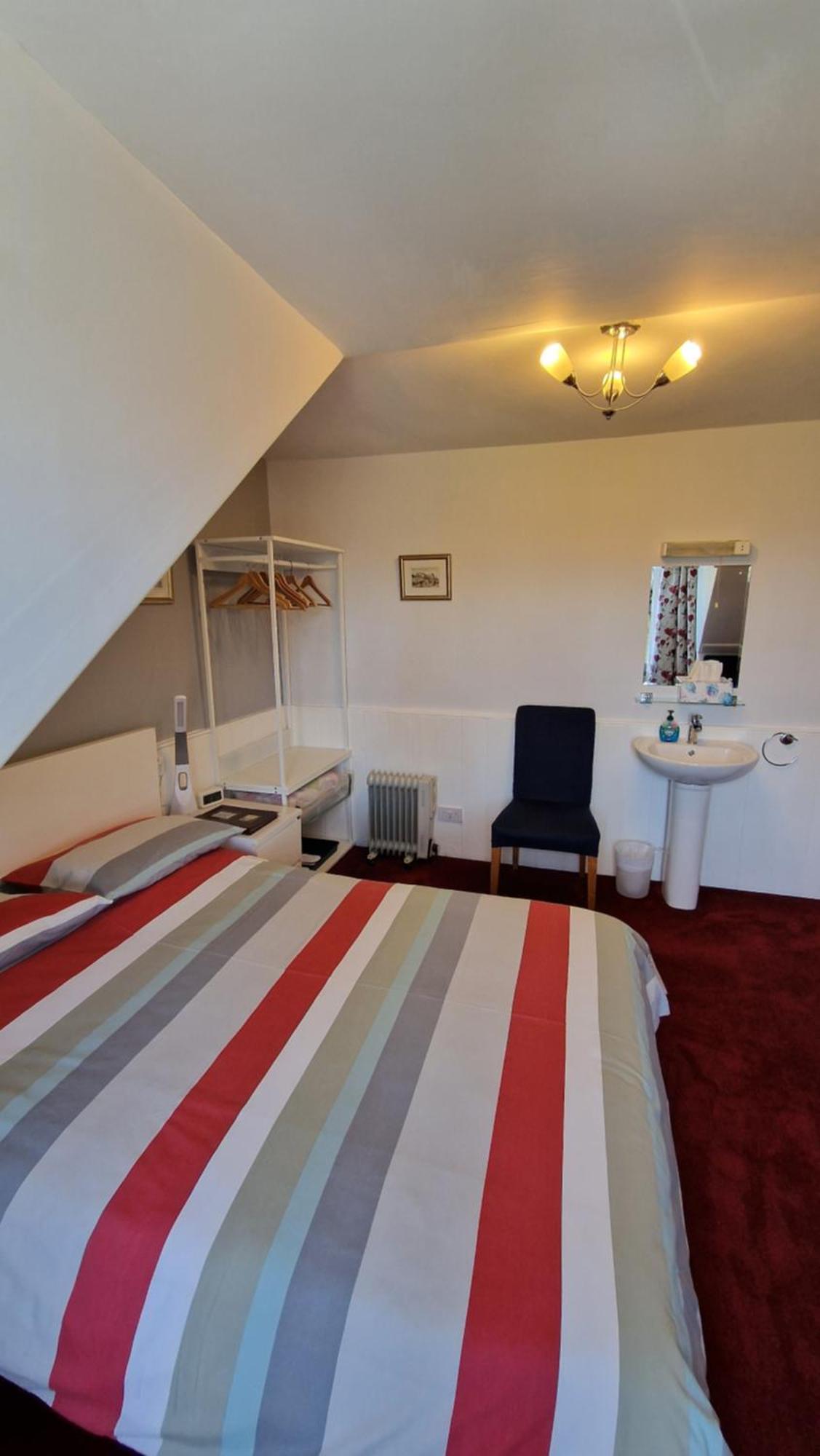 Mackenzie Guest house 3*