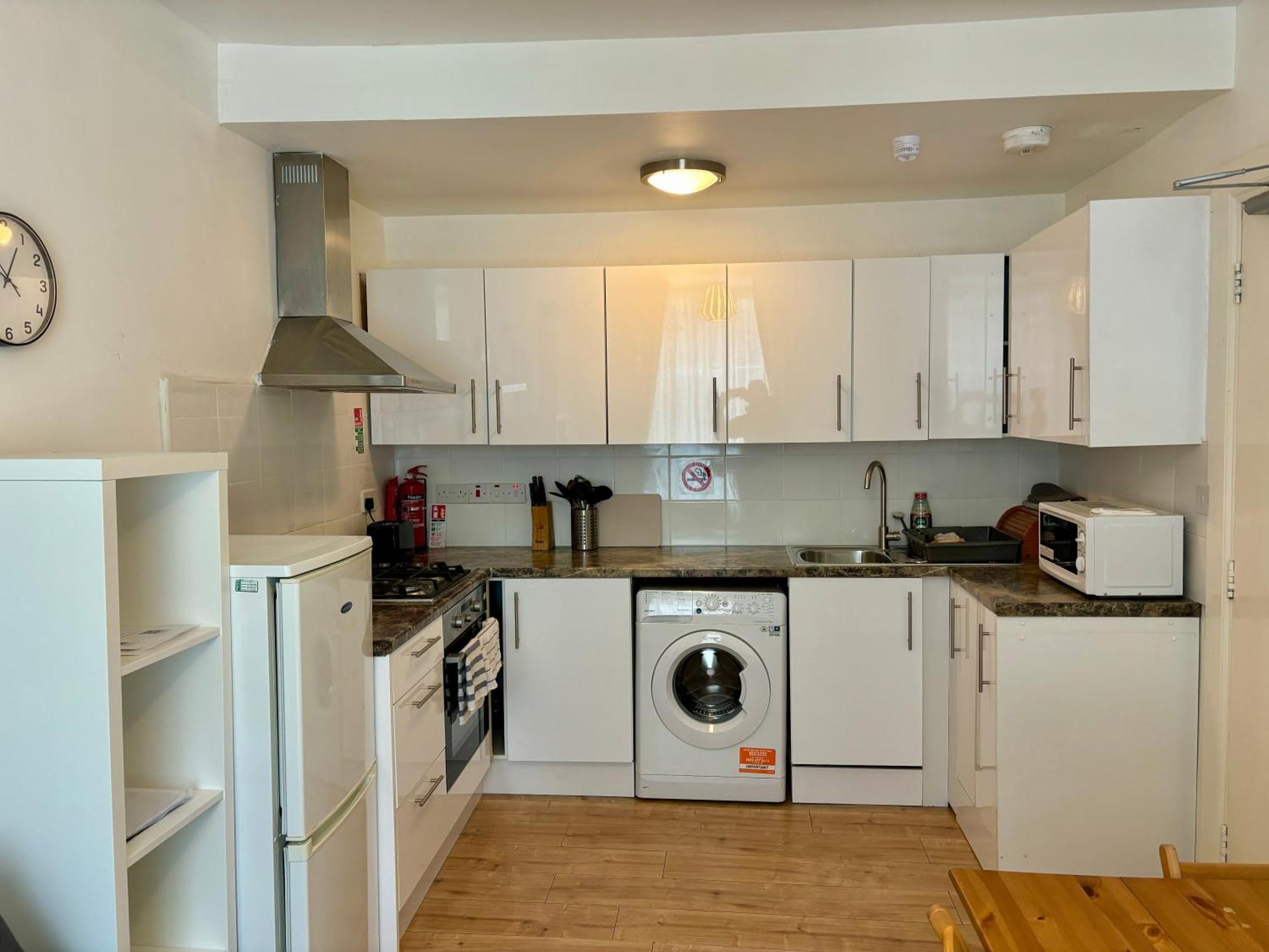 Central Apartment *