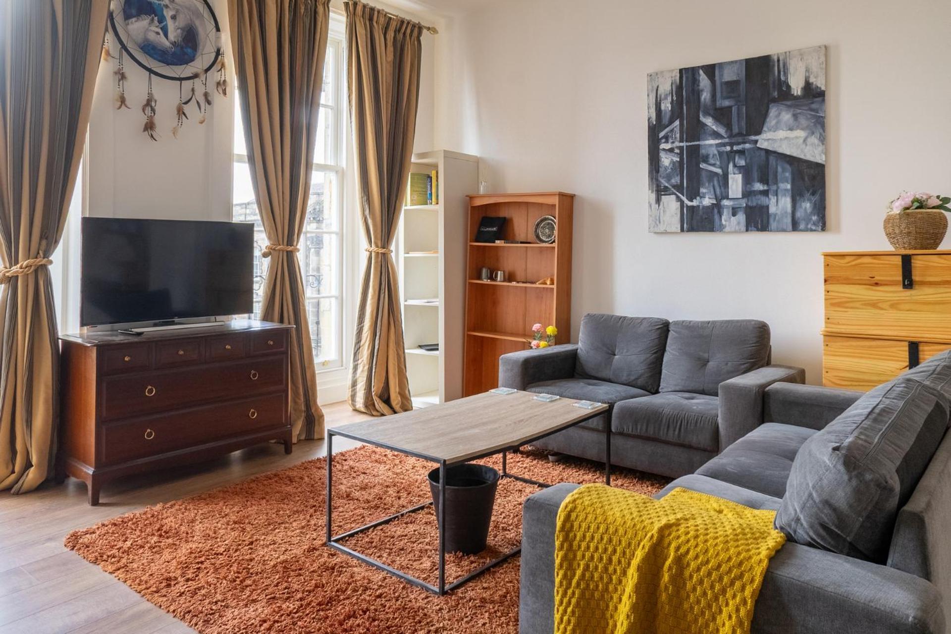 Apartment Bright High-ceiling 2bd Flat - Edinburgh! Edinburgh