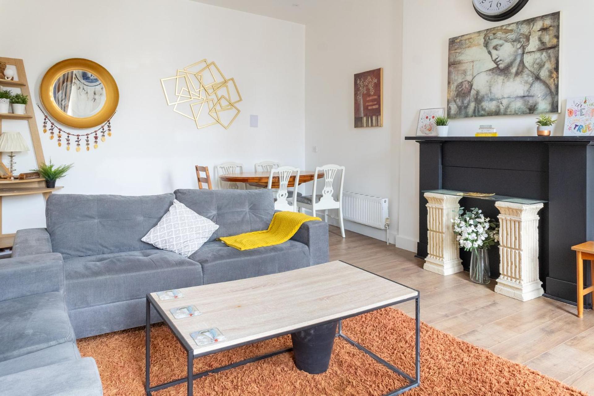 Bright High-ceiling 2bd Flat - Edinburgh! Apartment