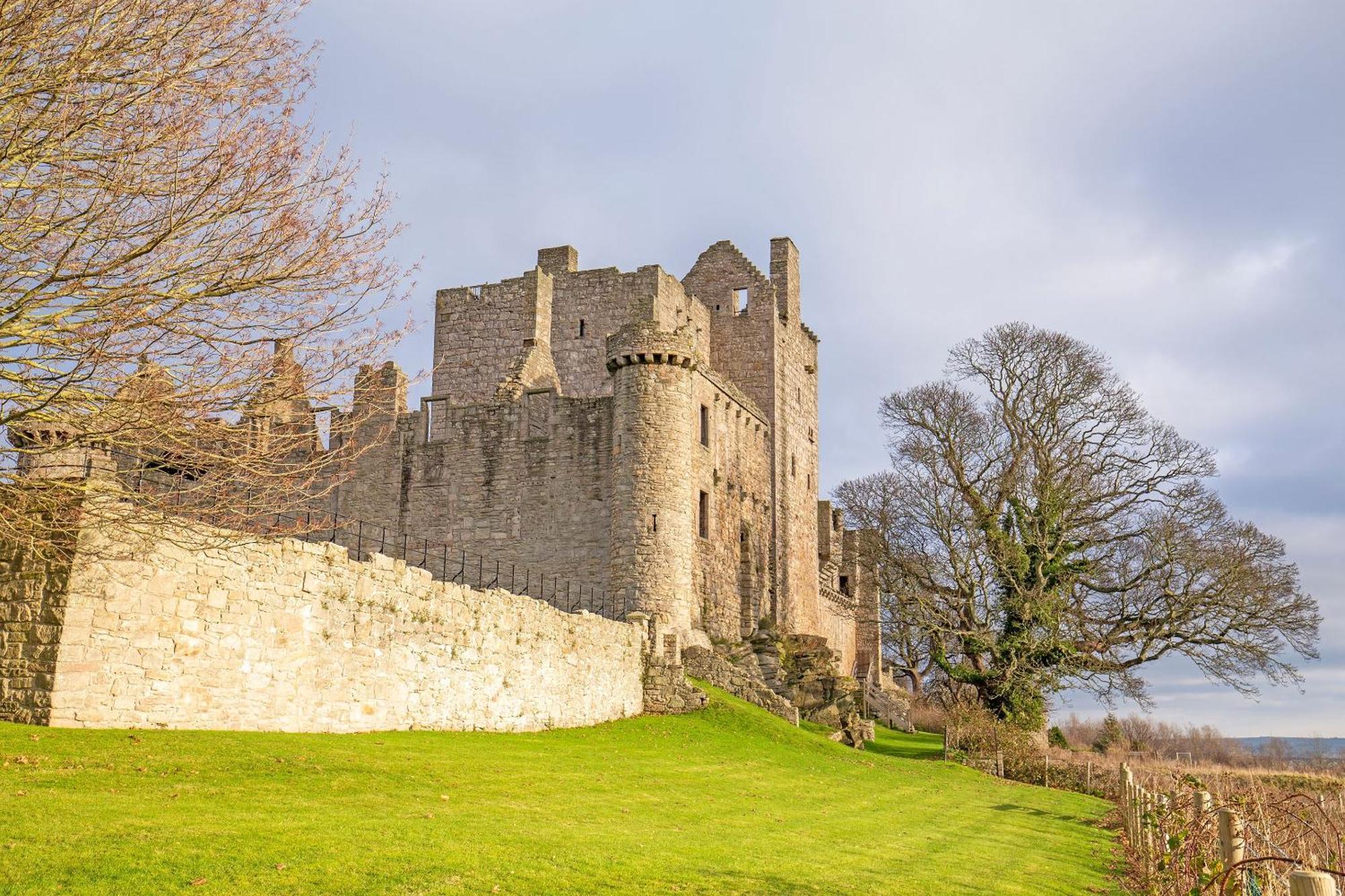 Arden Guest House, Craigmillar Castle Hotel