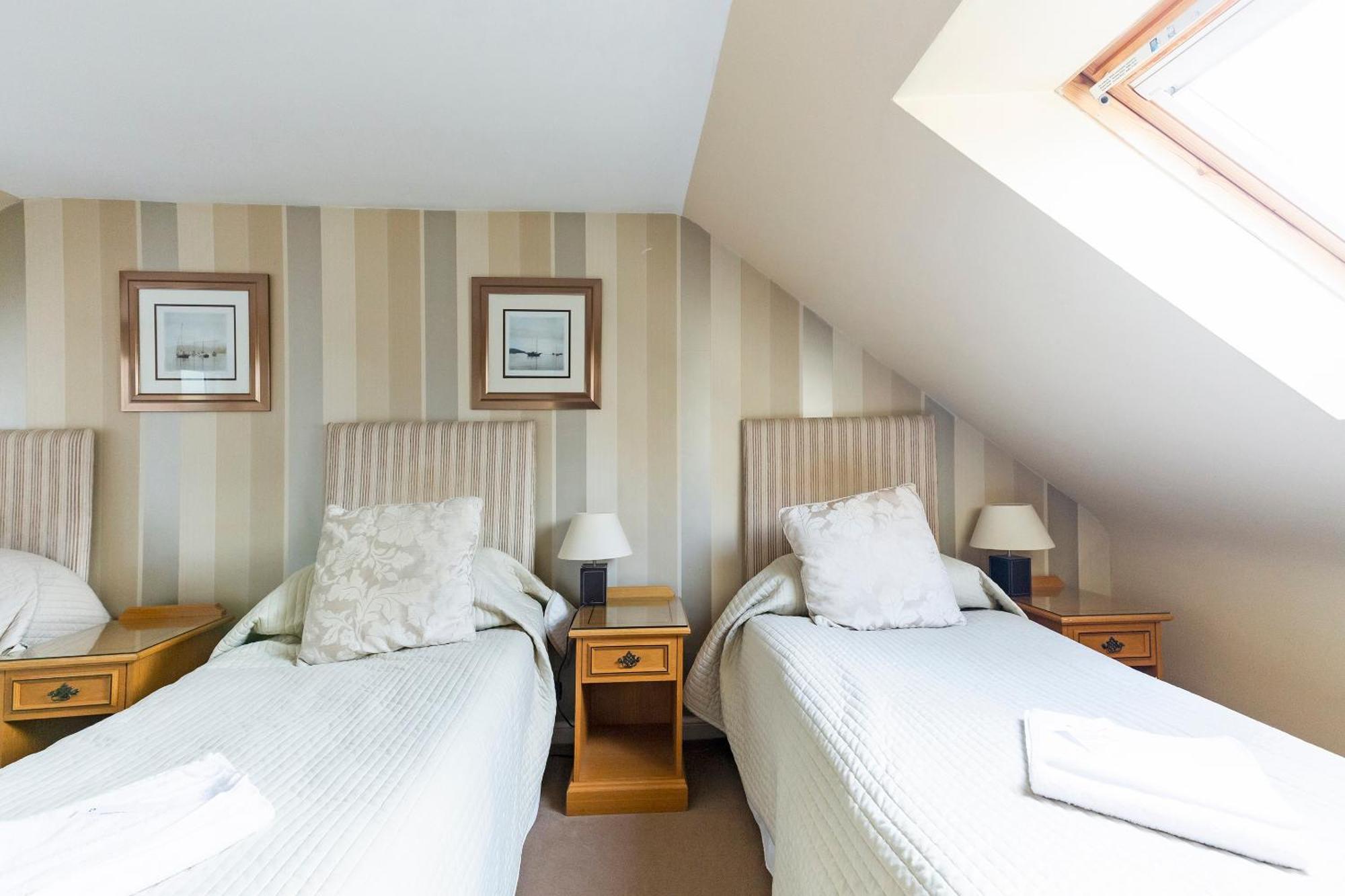 Arden Guest House, Craigmillar Castle Hotel 3*