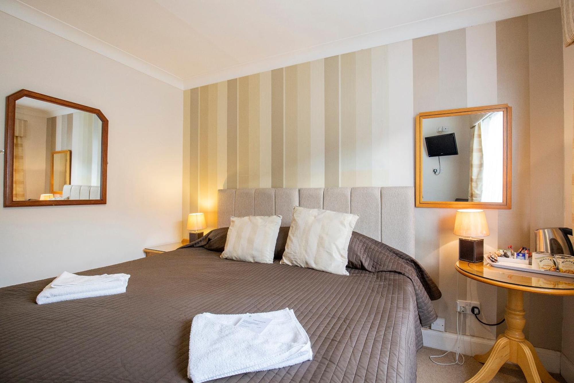 Hotel Arden Guest House, Craigmillar Castle 3*