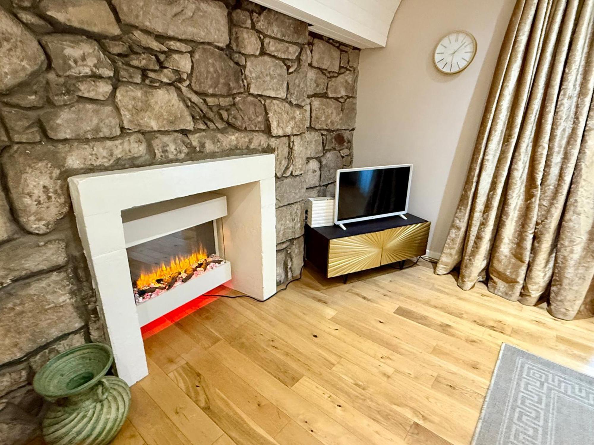 Rose Street Flat *
