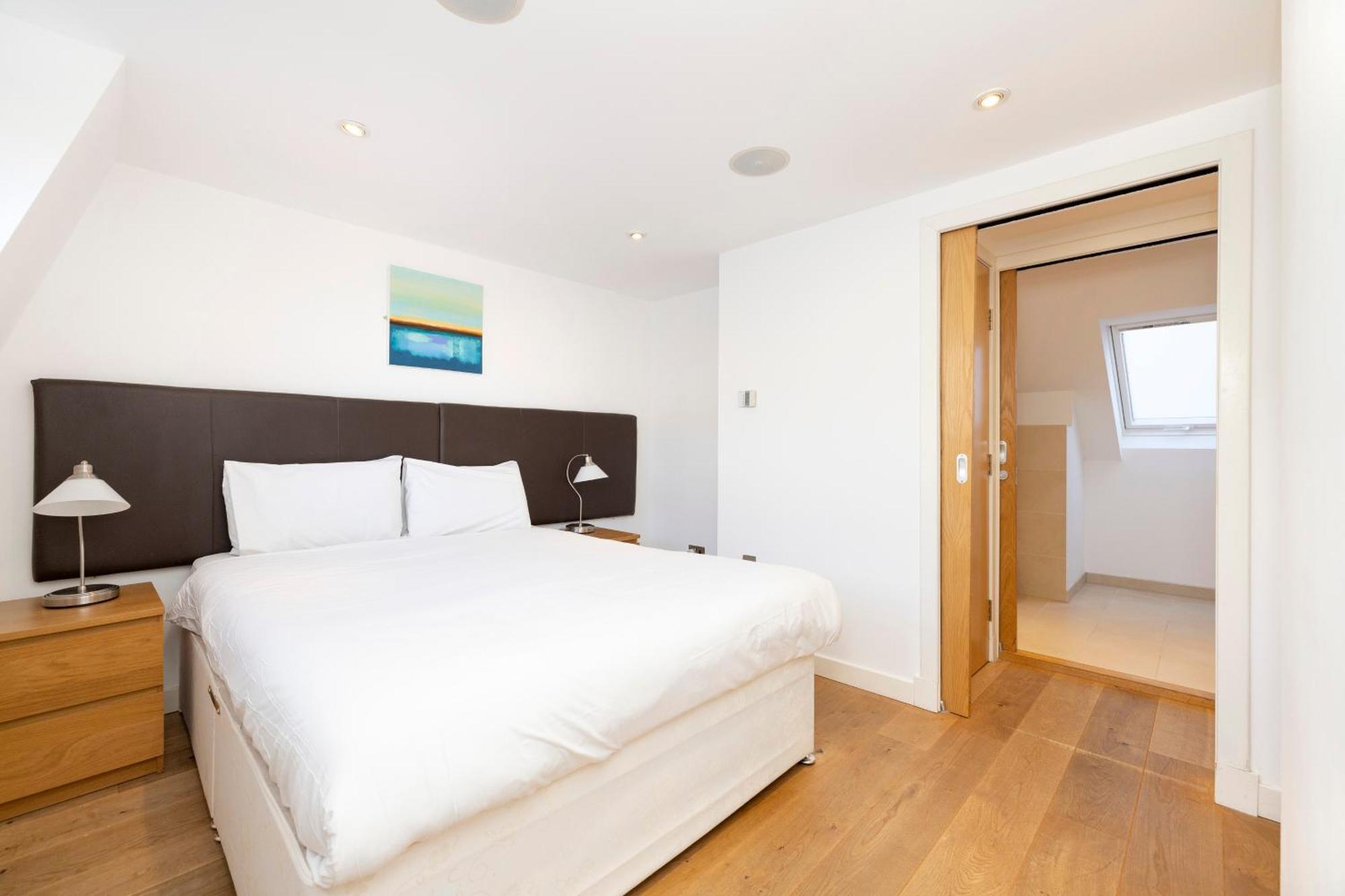Joivy Superb Flats In The Heart Of * Edinburgh