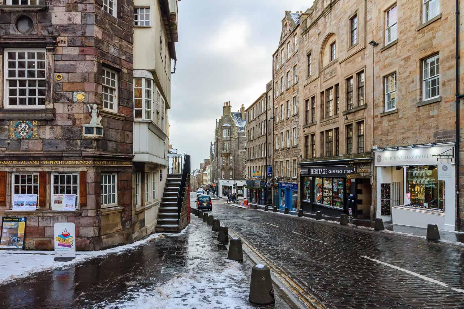 Old Town - Royal Mile Neighbour 2-bed Apartment