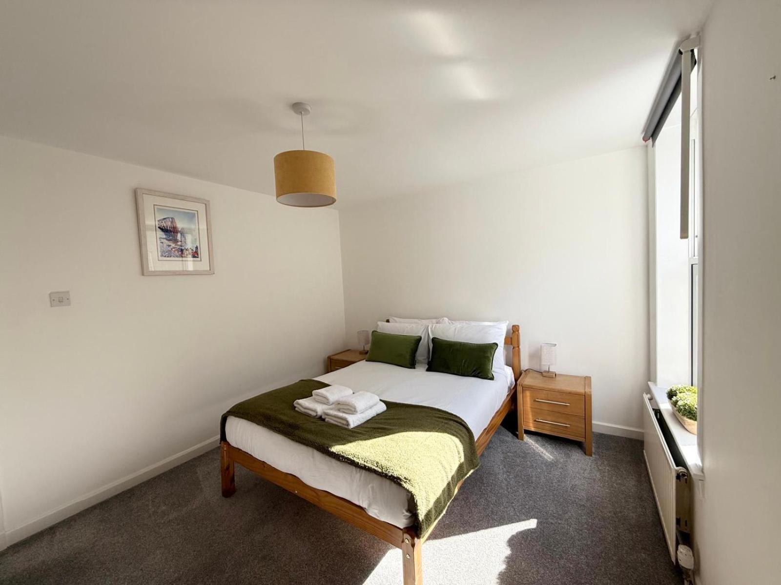 Old Town - Royal Mile Neighbour 2-bed Apartment