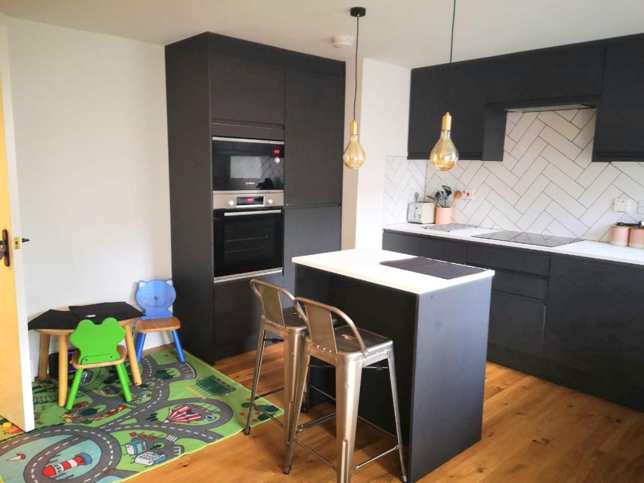 Apartment On The Shore EDI