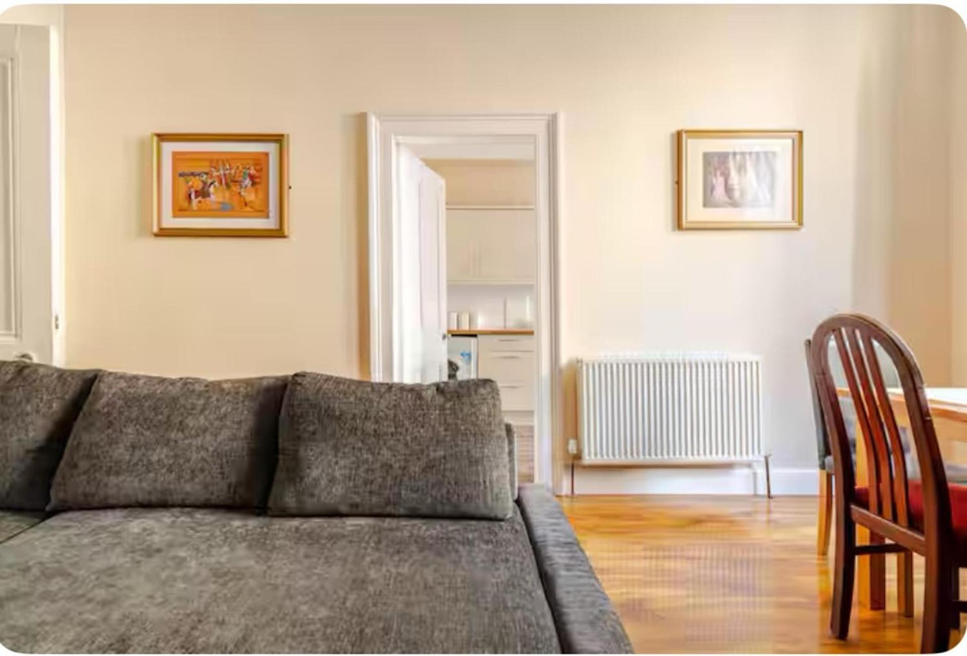 Charming 3-bed In Edinburgh
