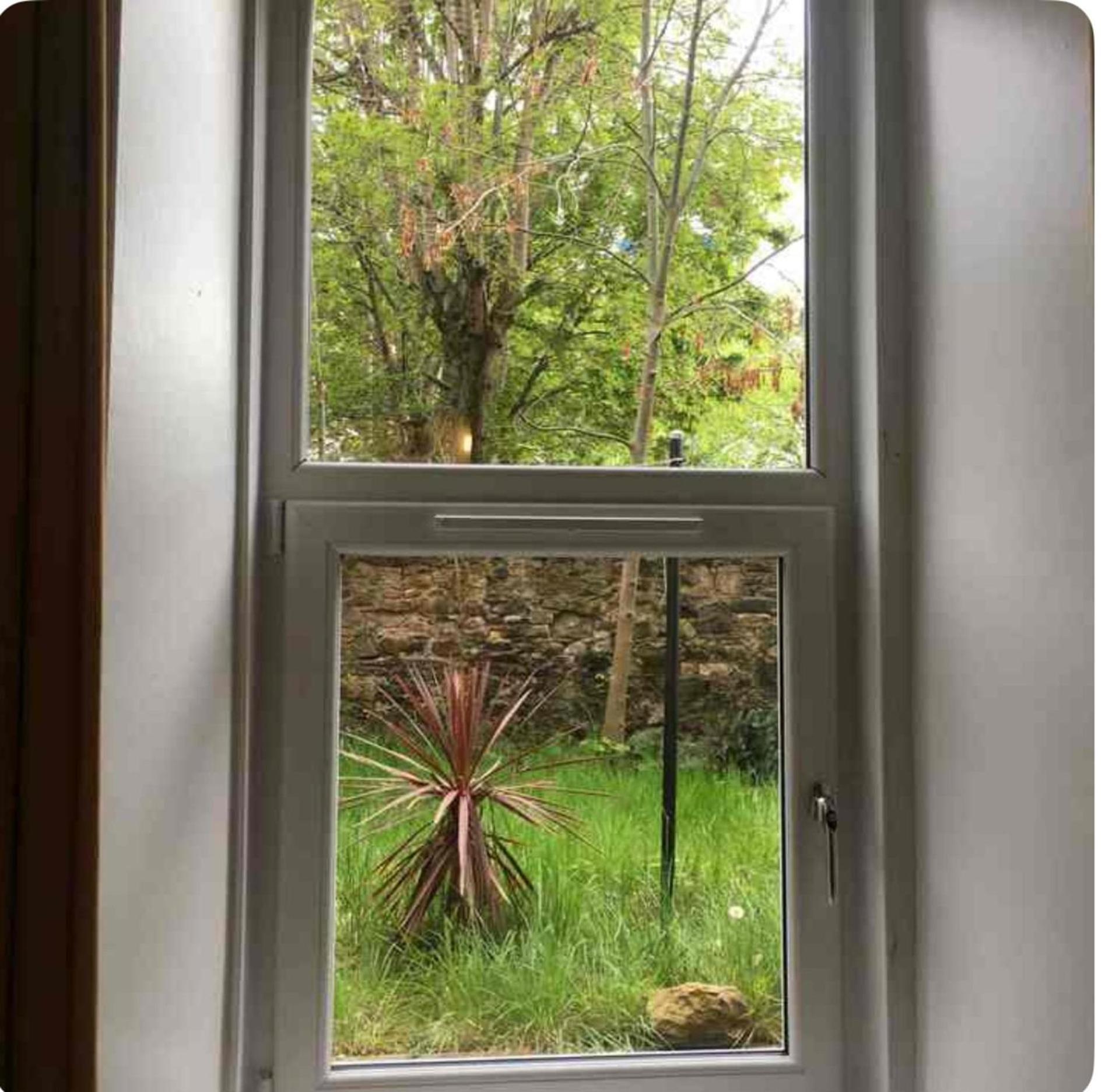 Charming 3-bed In Apartment *