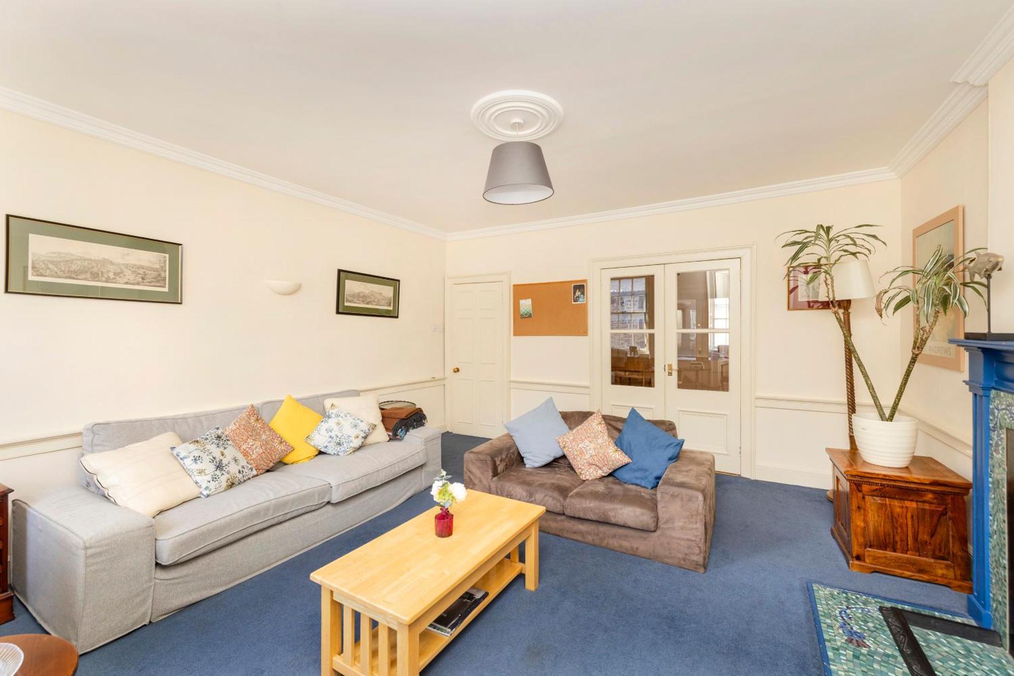 Joivy Gorgeous 2-bed Flat Near Castle Edinburgh