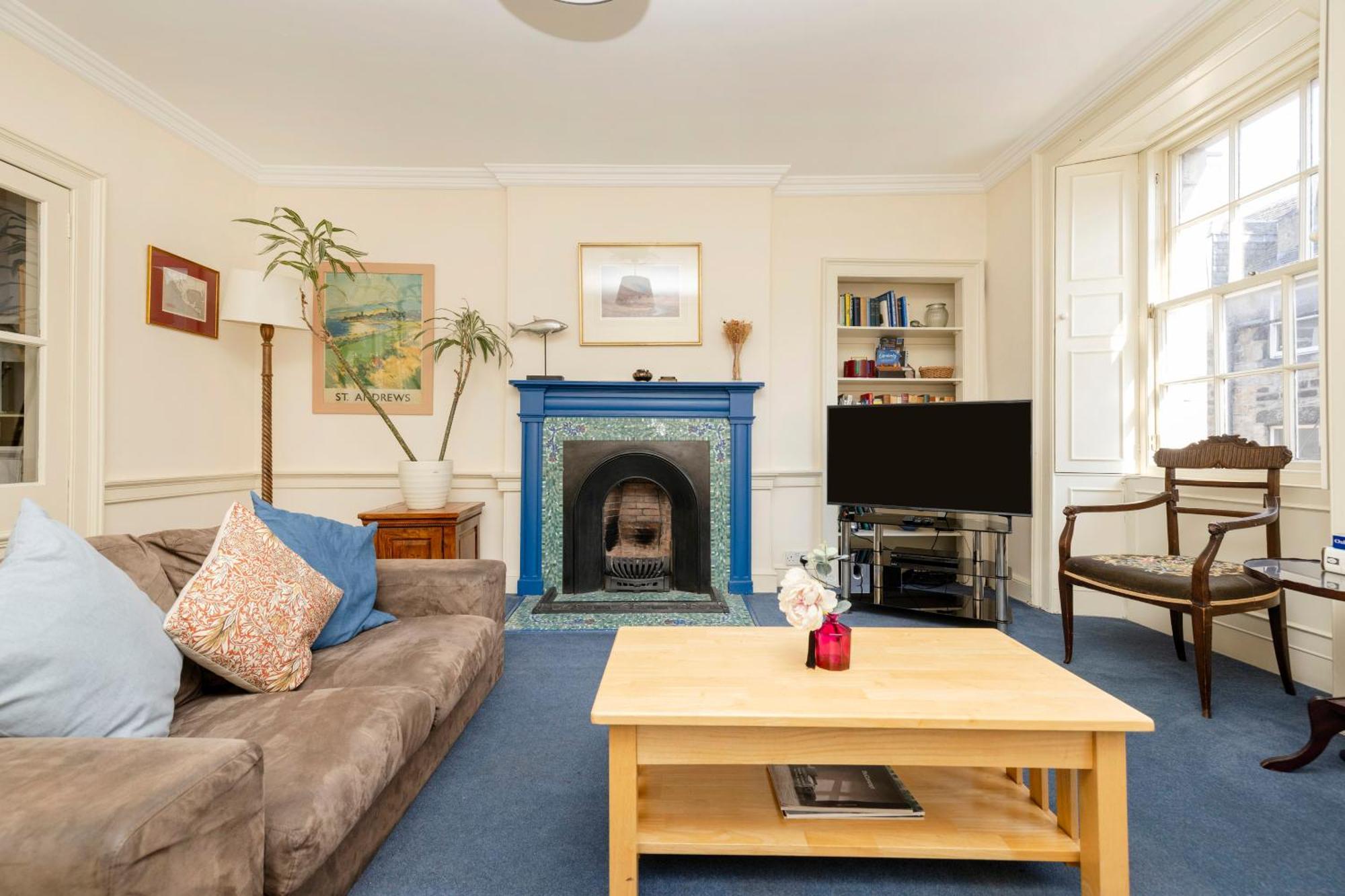 Joivy Gorgeous 2-bed Flat Near Castle * Edinburgh