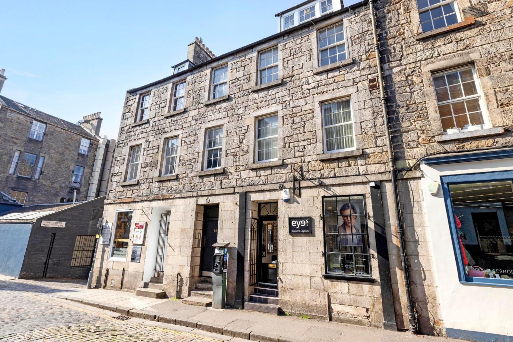 Apartment Joivy Gorgeous 2-bed Flat Near Castle