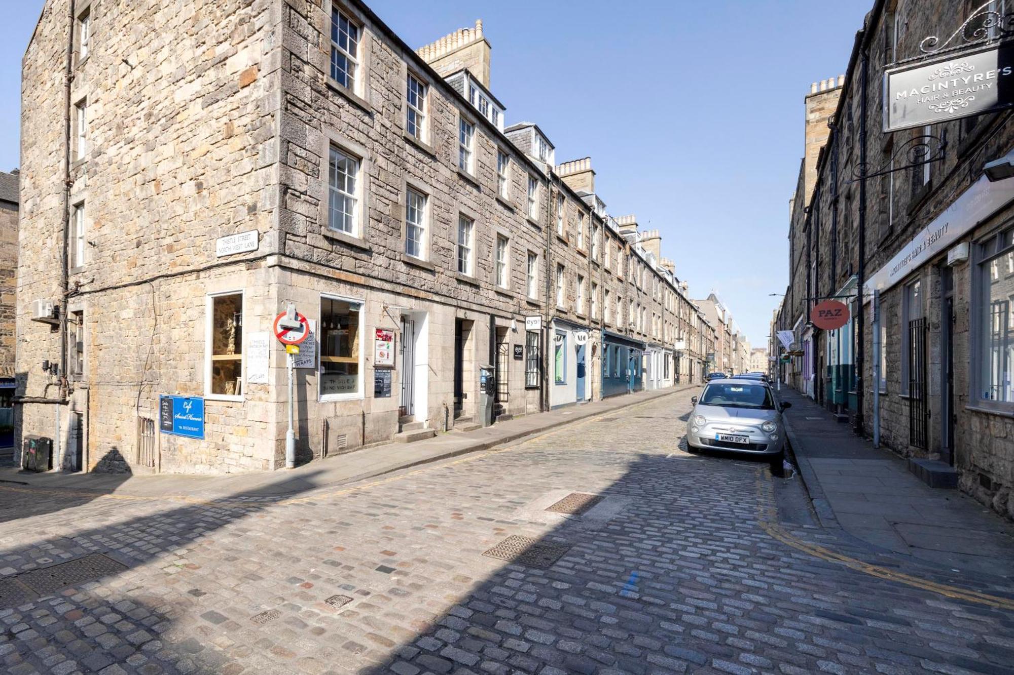 Apartment Joivy Gorgeous 2-bed Flat Near Castle *