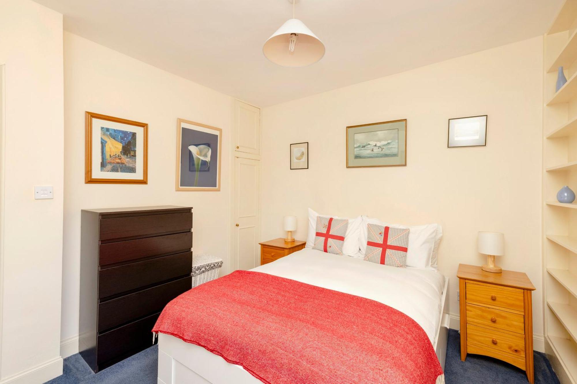 Apartment Joivy Gorgeous 2-bed Flat Near Castle