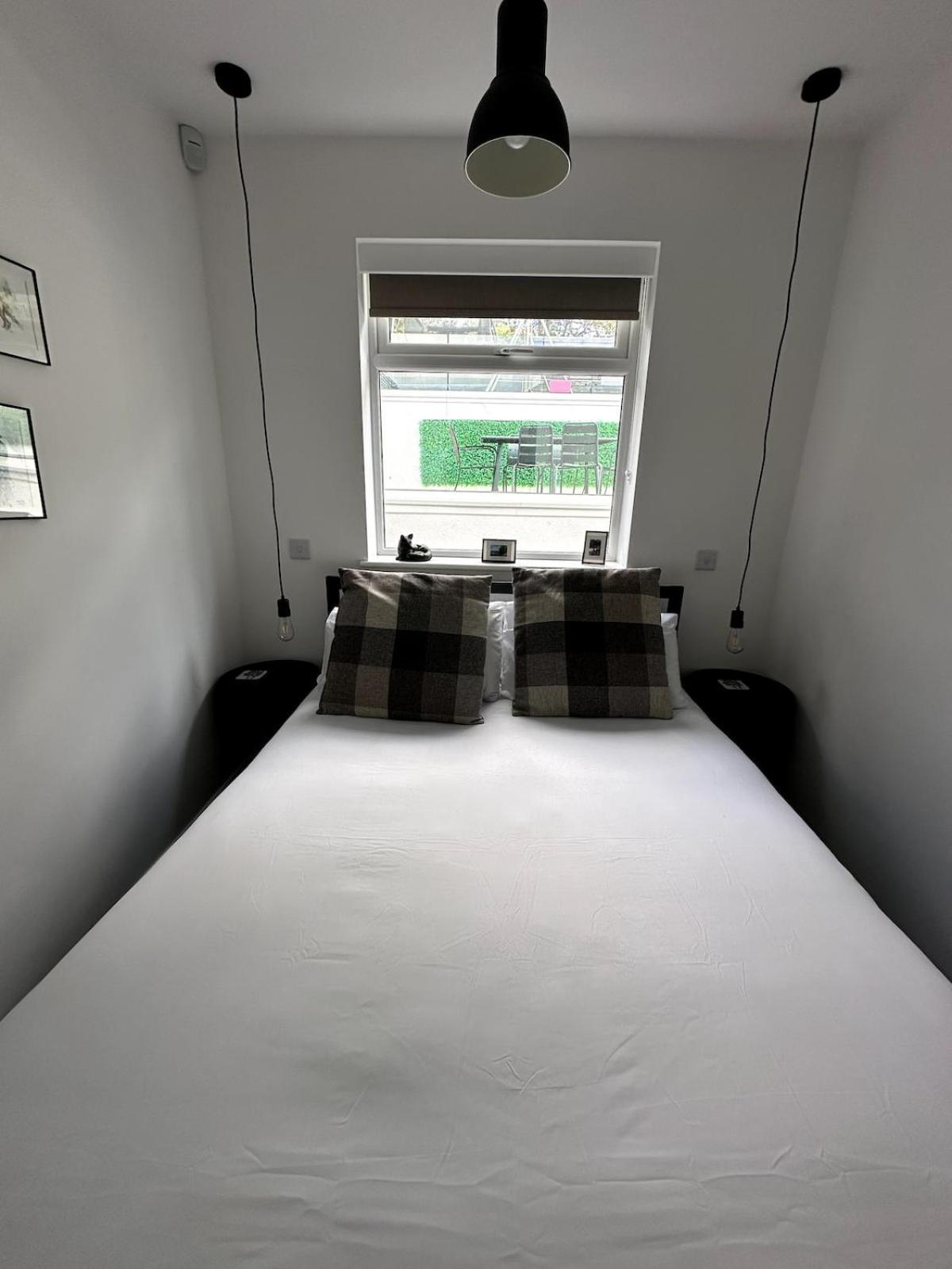 Kaimes Kip Stylish Five Bedroom Holiday home Edinburgh