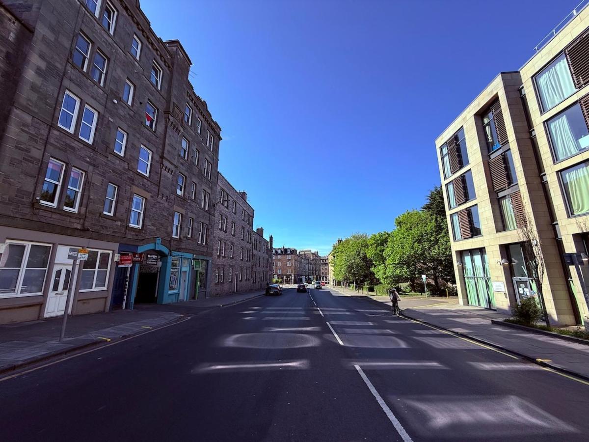 Old Town & Meadows Nest Apartment Edinburgh