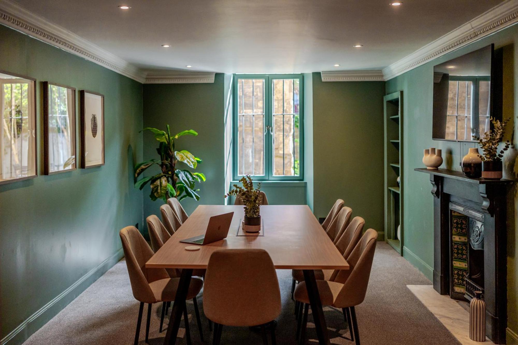 Grove House 3* Edinburgh