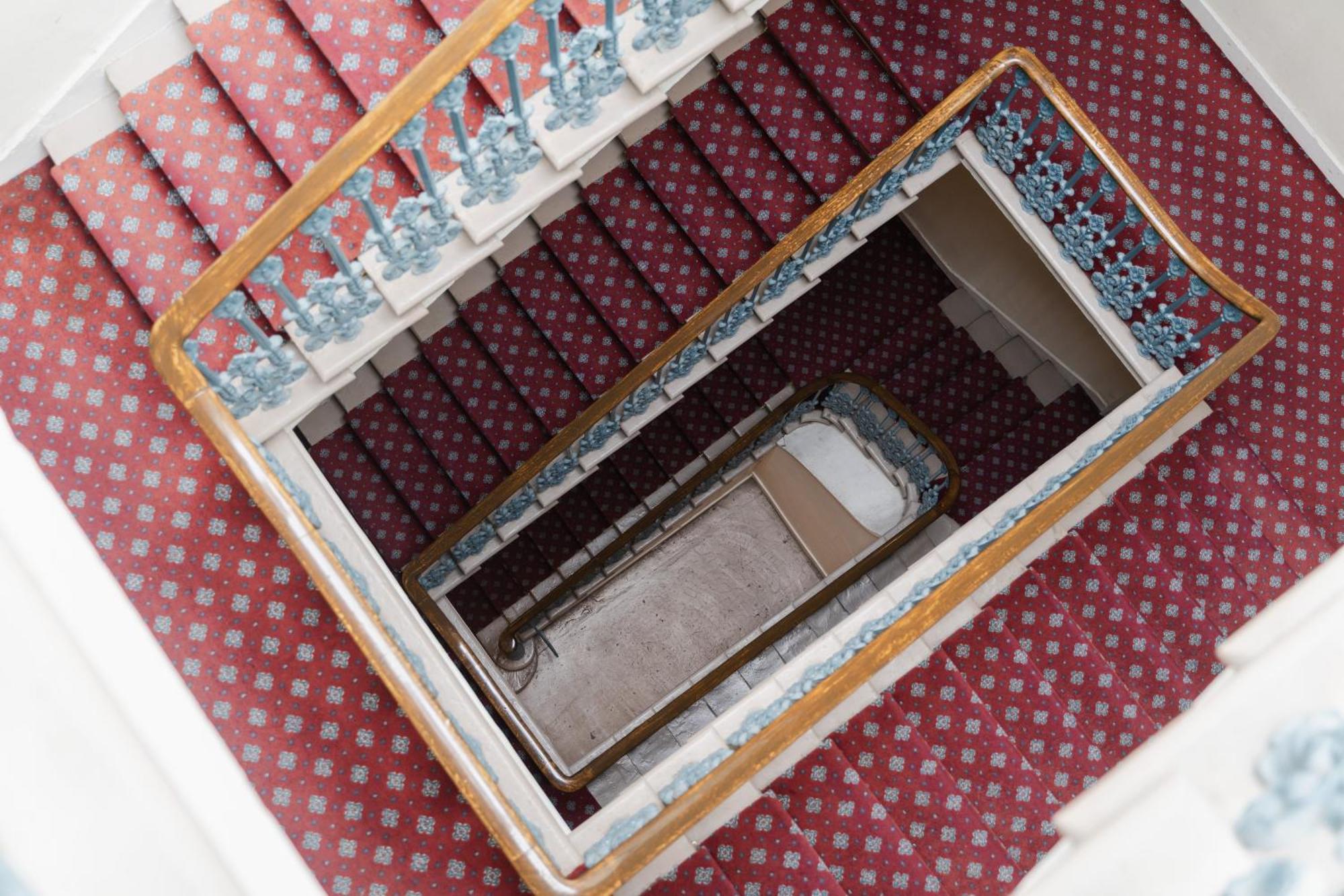 Hostel Code Pod - The Court - Edinburgh