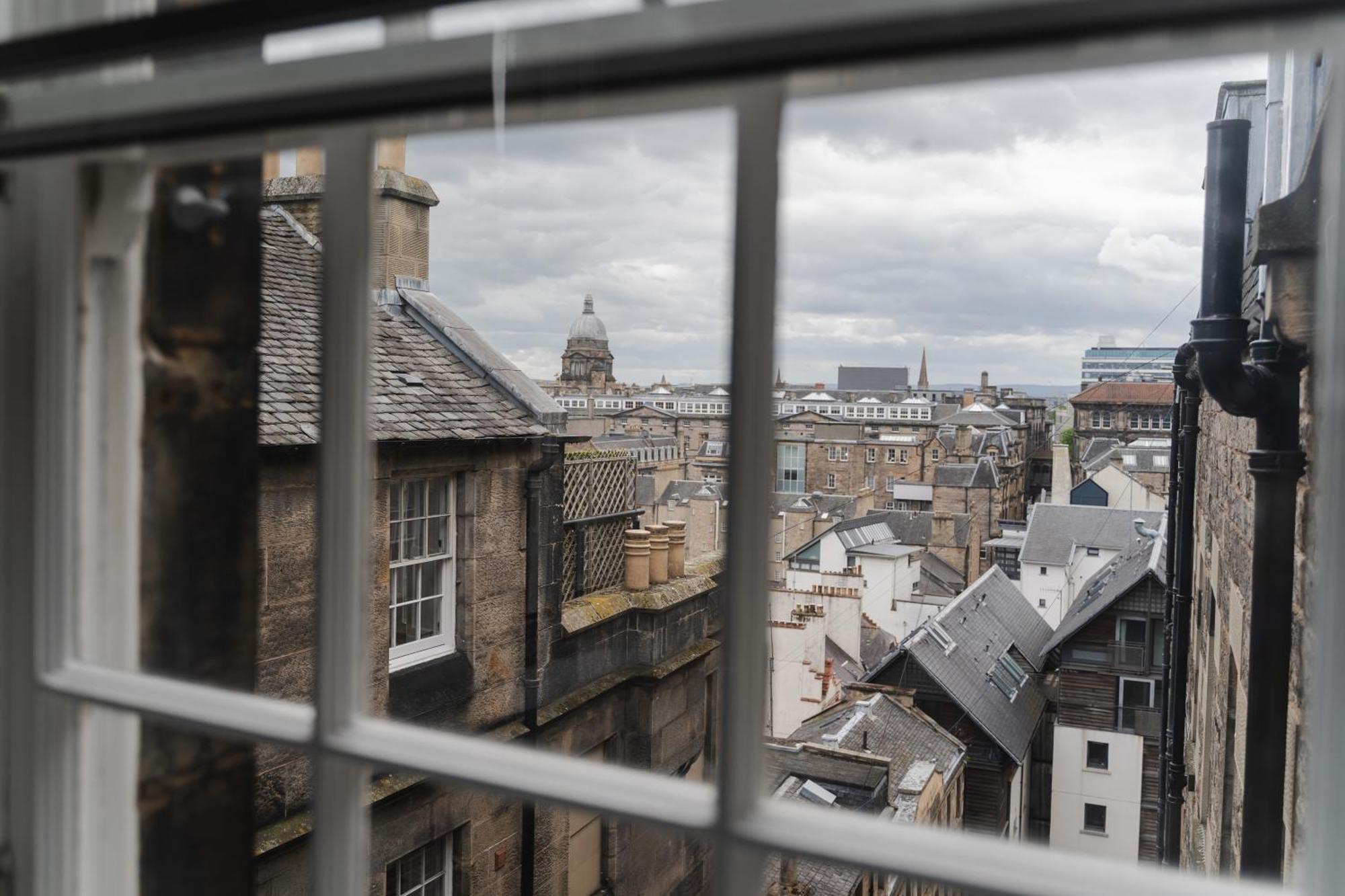 Code Pod - The Court - * Edinburgh
