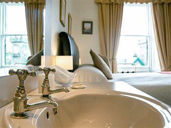 Bonnington Hotel 4*