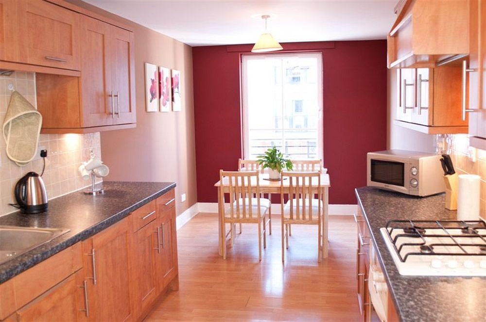 Apartment Playhouse Edinburgh
