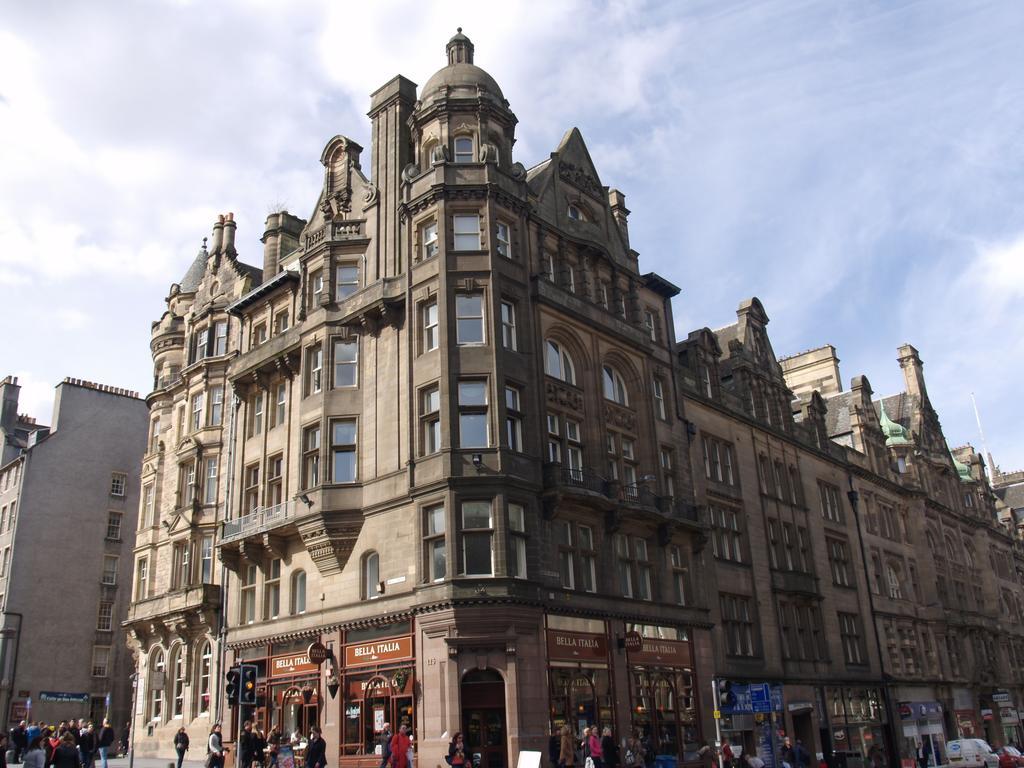 Apartment Royal Mile Mansions
