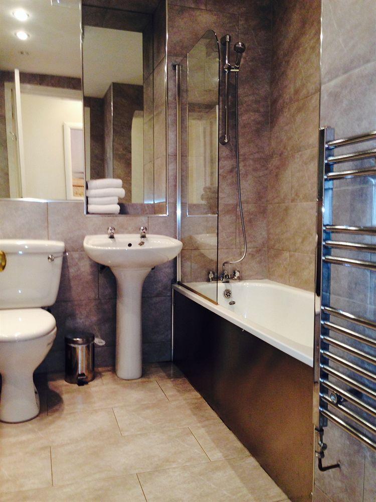 The Inverleith *