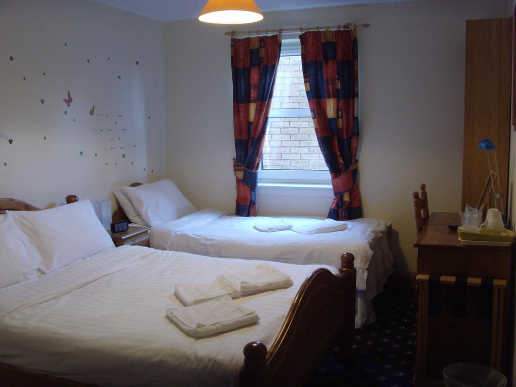 Hotel Twin Lions