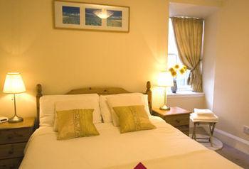 Royal Apartment