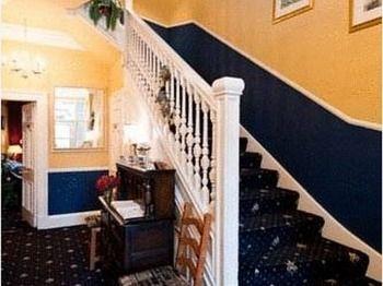 Bed & Breakfast Ardleigh House