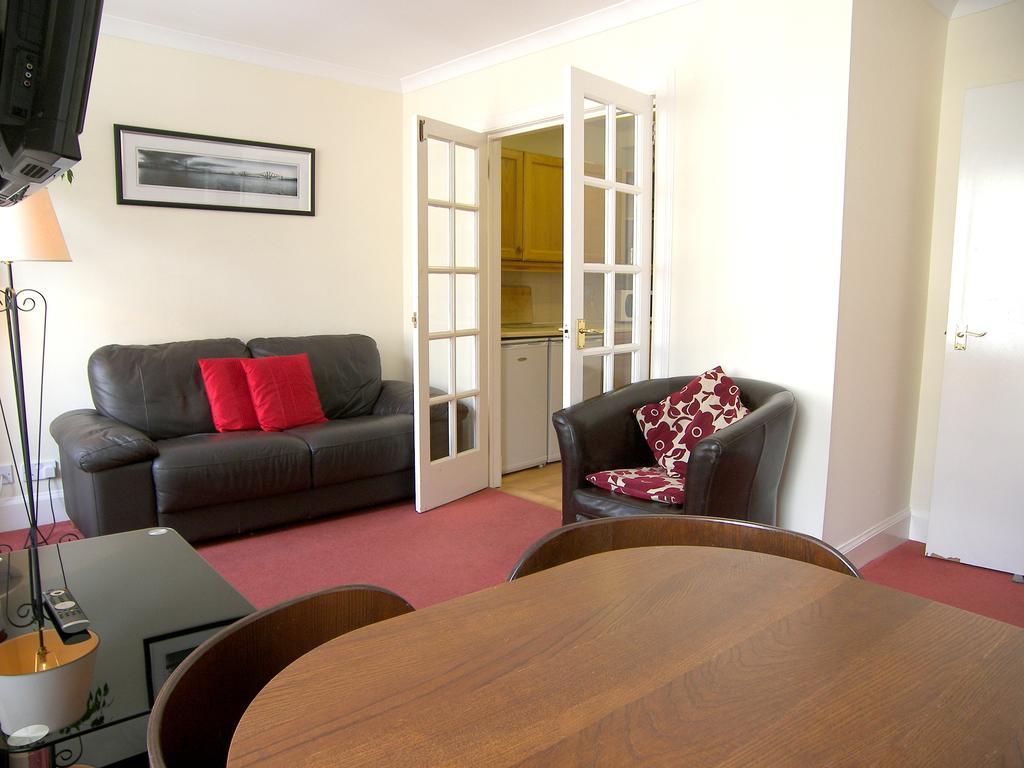 Royal Mile, Edinburgh - 2 Bedroom Apartment Apartment *