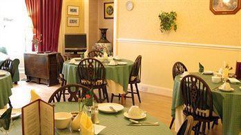 Hotel Grosvenor Gardens 4*