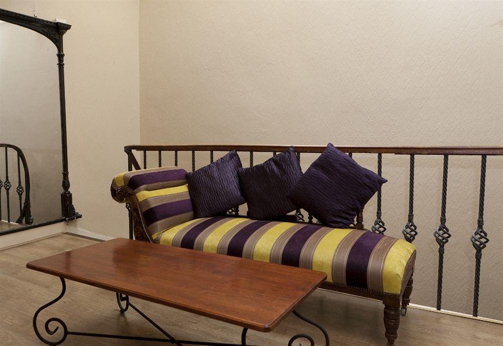 Guest house Townhouse 3*