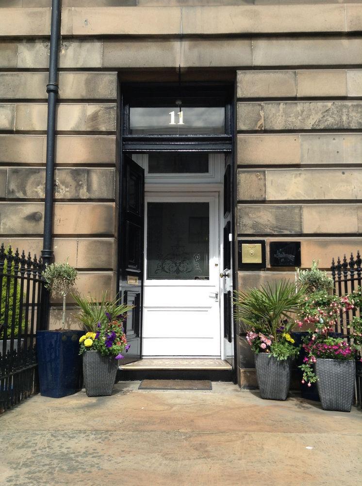 Ailsa Guest house 3*