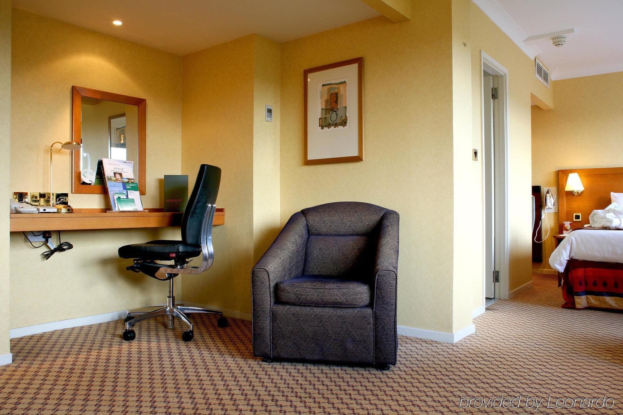 Holiday Express City West By Ihg 3*