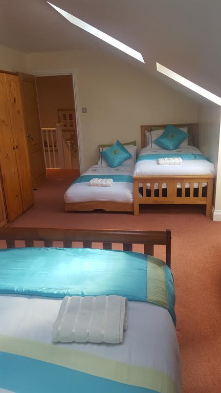Penthouse Apartment Sleeps 11 * EDI