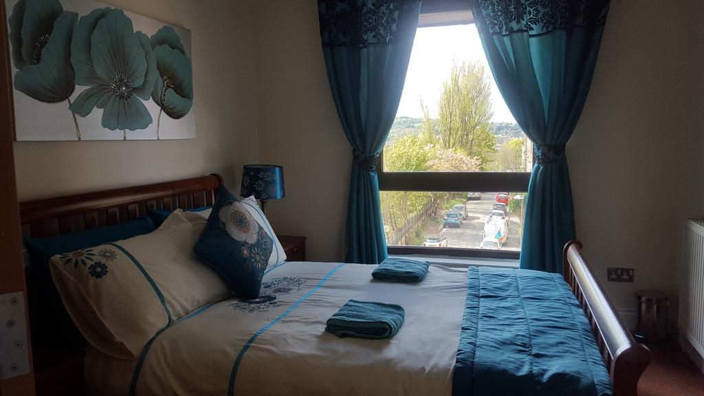 Penthouse Apartment Sleeps 11 EDI